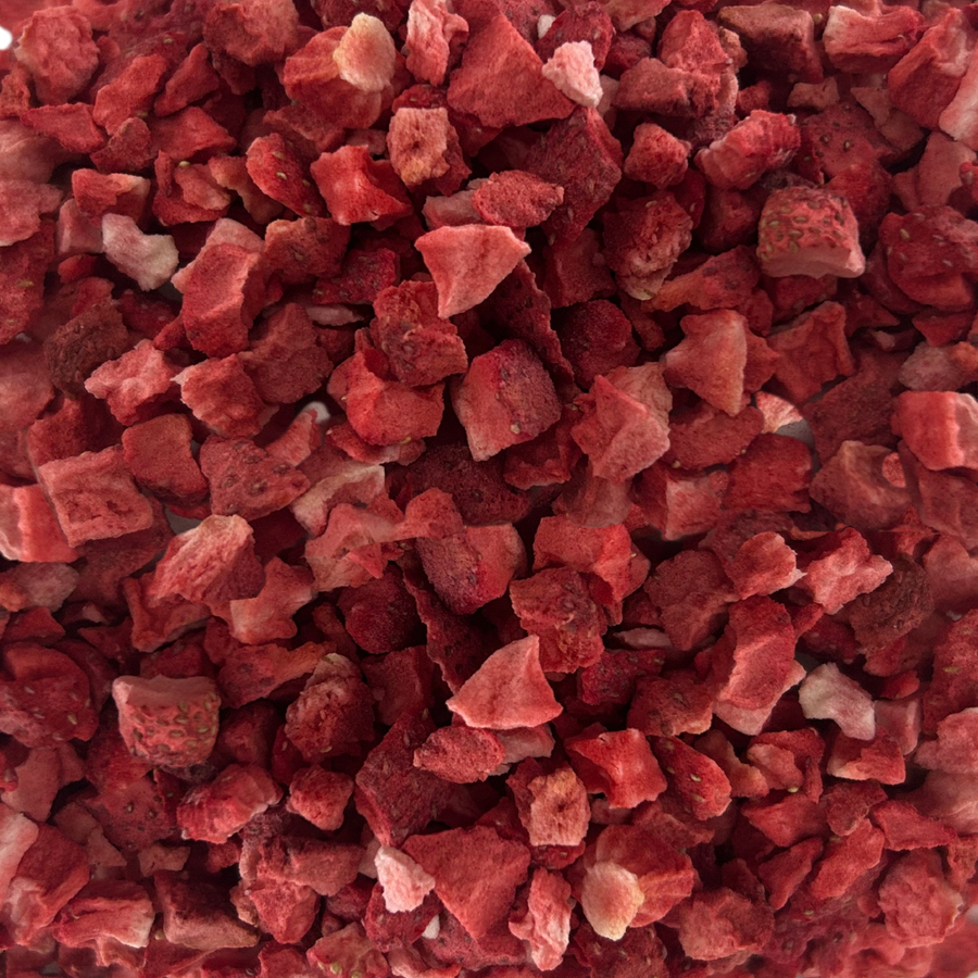 Dés de fraises lyophilisées